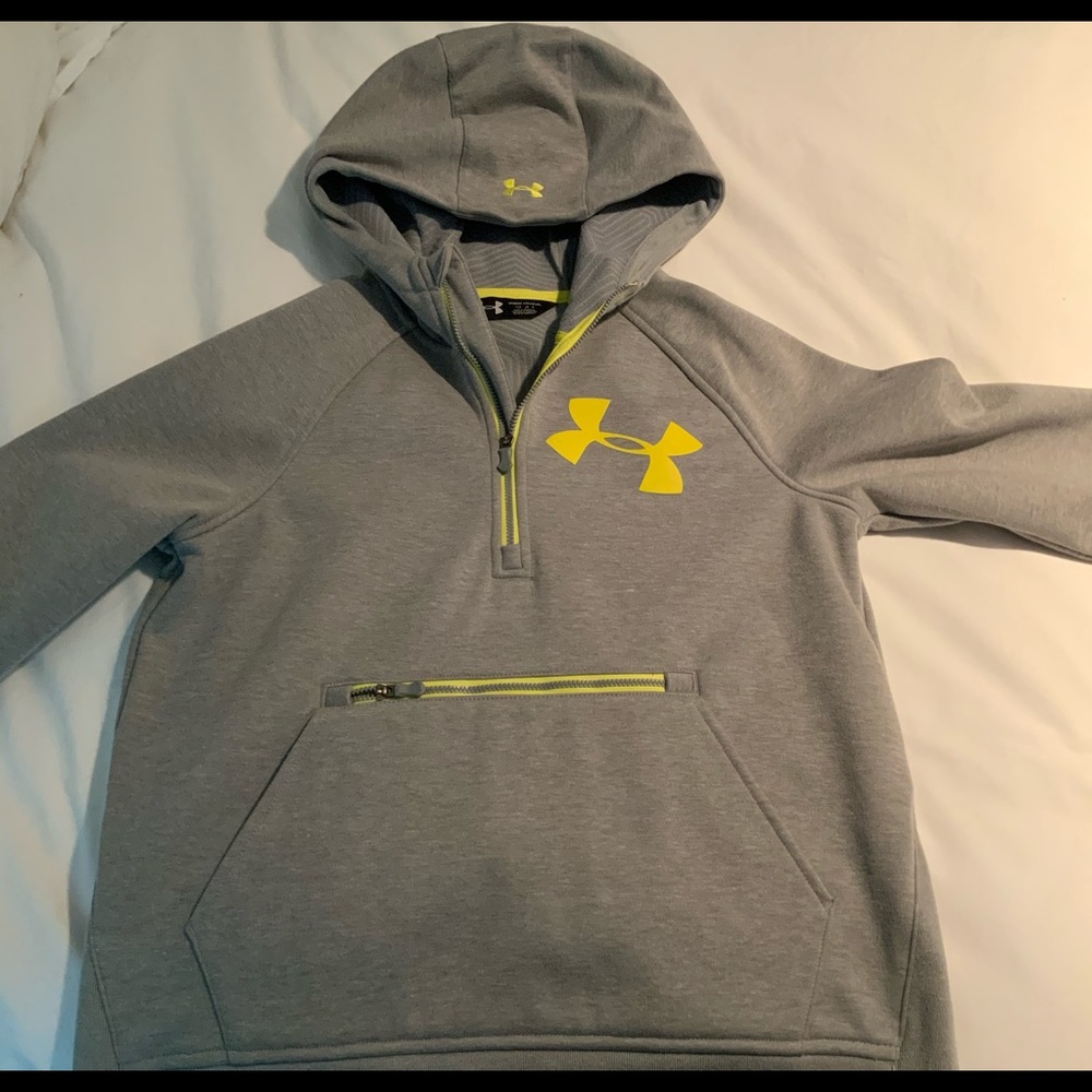 Under Armour Boys Large Insulated Hoody Sweatshirt